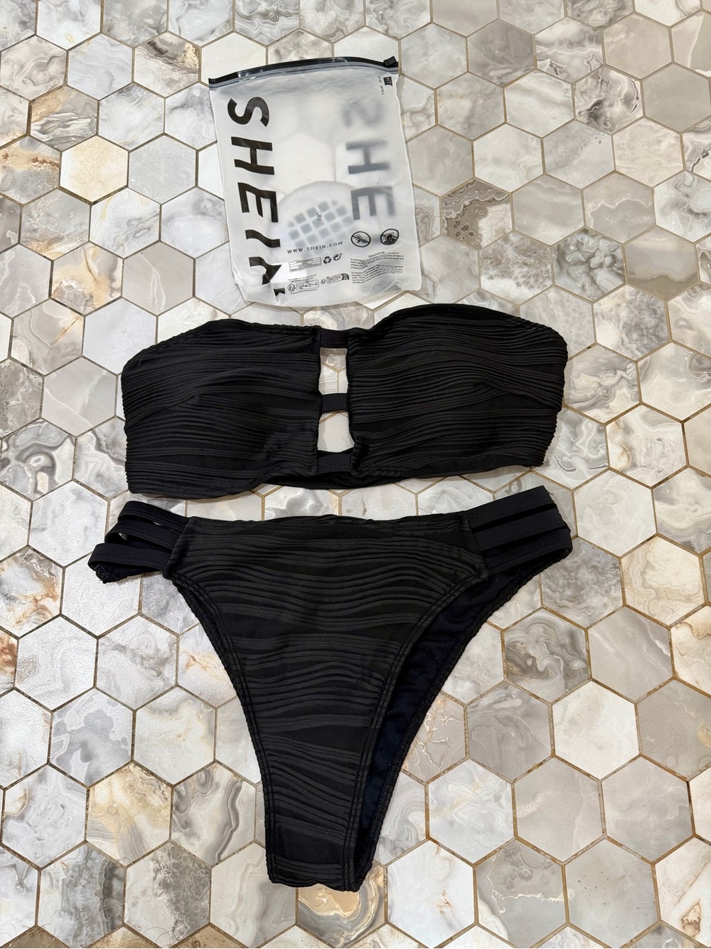 SHEIN Black Textured Bandeau Bikini Set Sz 1x /XL